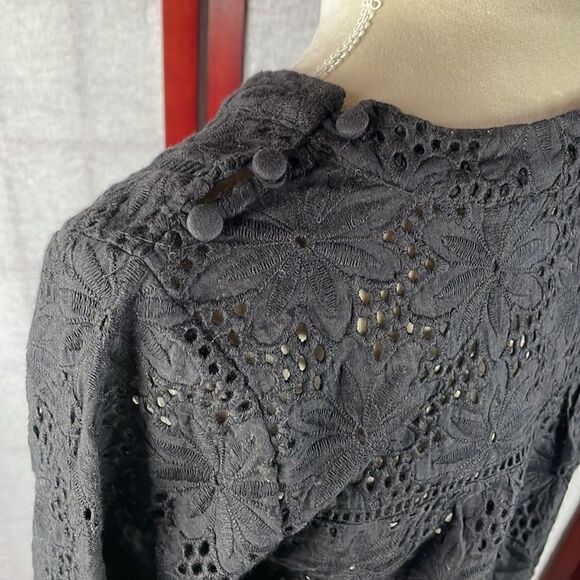 Urban Outfitters L’affaire Black Floral Eyelet Designed Top (Size: Small) - Picture 14 of 15